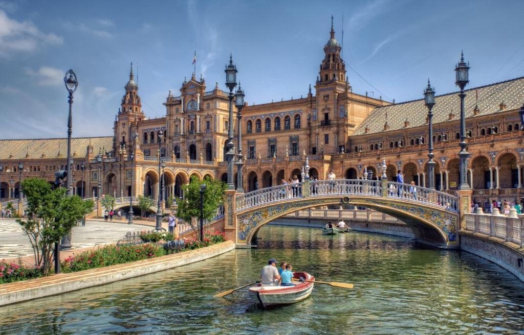 Like Home Sevilla - Museo Экстерьер фото